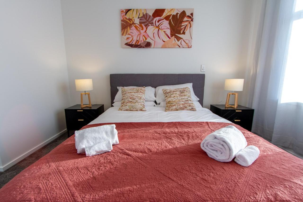 2 Bedroom Central Christchurch Hub Экстерьер фото